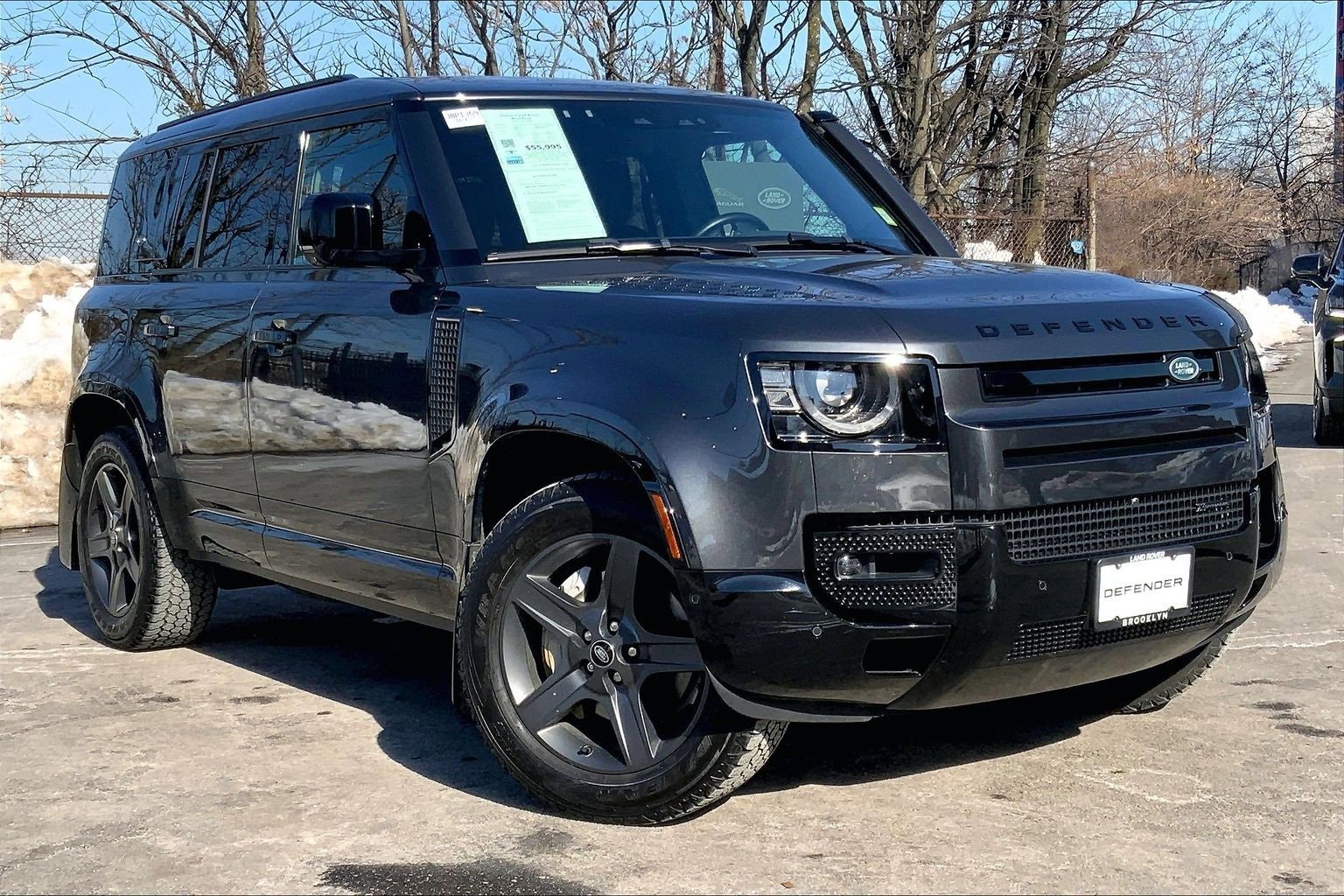 Used 2022 Land Rover Defender 110 X-Dynamic SE image 2