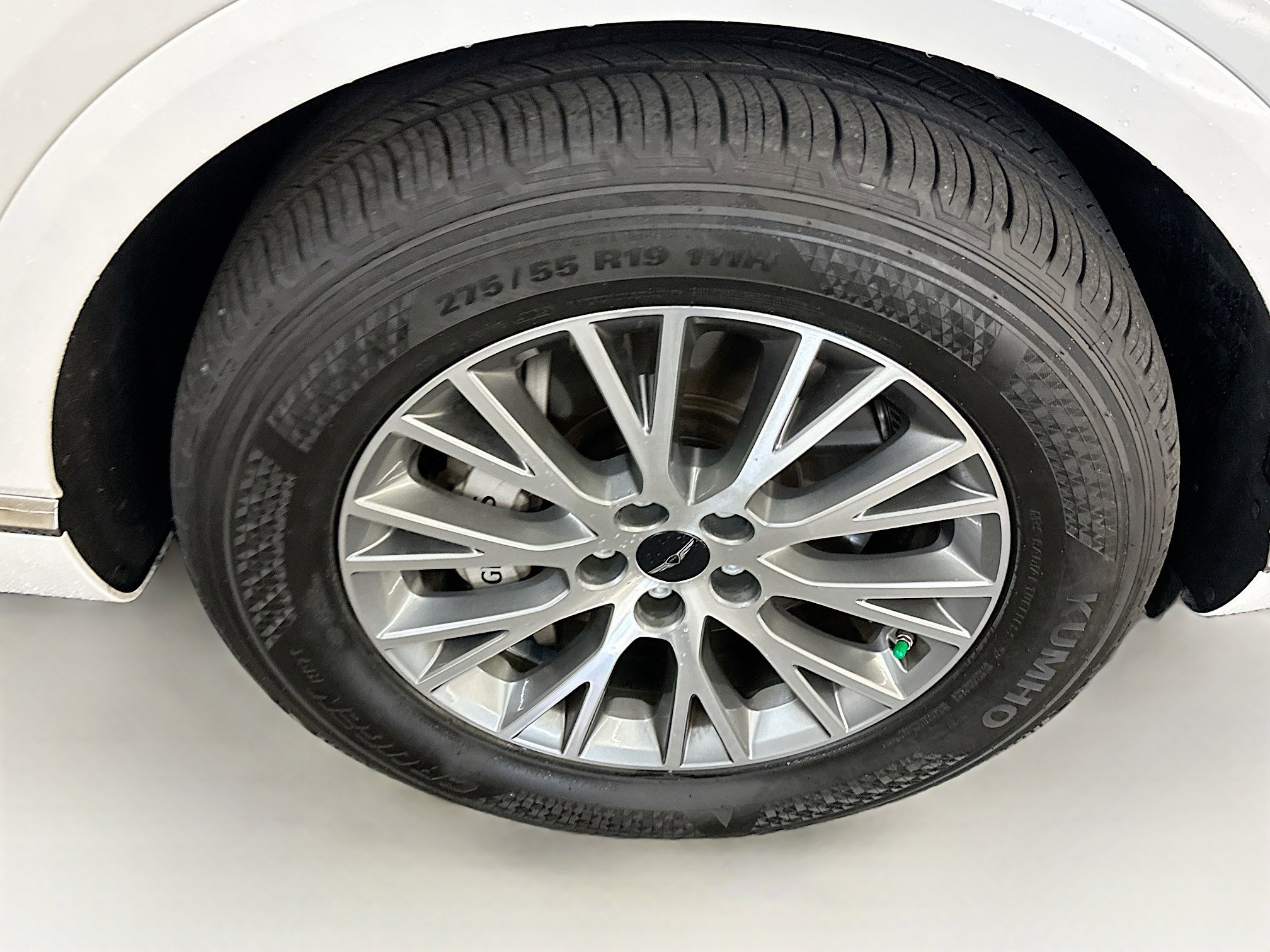 Used 2025 Genesis GV80 2.5T Standard AWD/4WD image 11