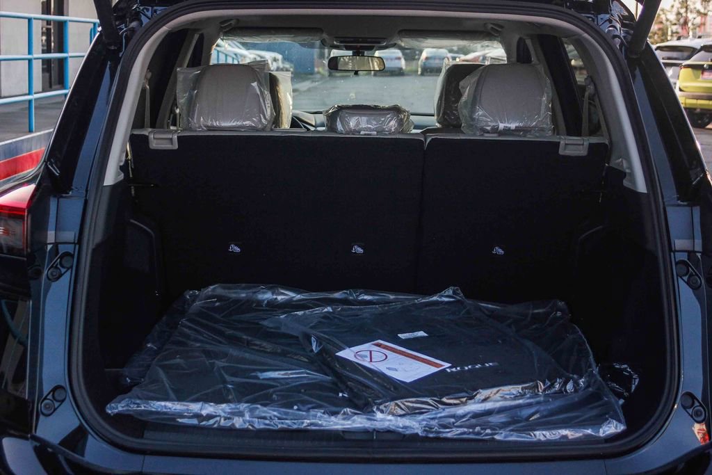 New 2025 Nissan Rogue SV w/ SV Premium Package image 13