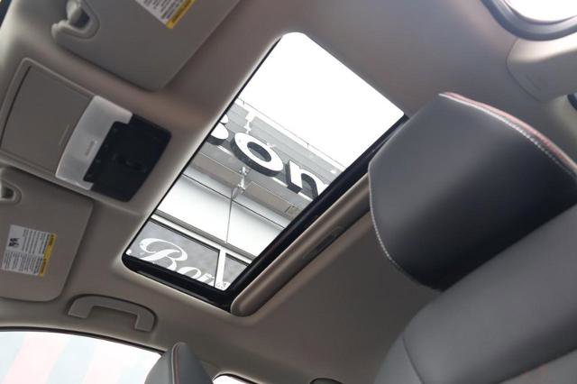 New 2025 Nissan Altima 2.5 SR w/ SR Premium Package image 9