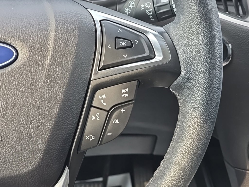 Used 2024 Ford Edge SEL image 24