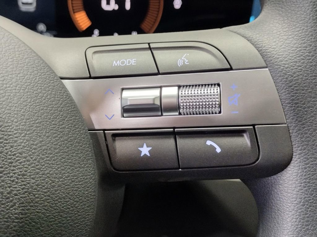 New 2026 Hyundai Kona SE image 23