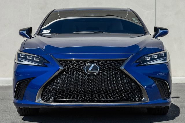 Used 2023 Lexus ES 350 F Sport w/ Accessory Package (Z1) image 2