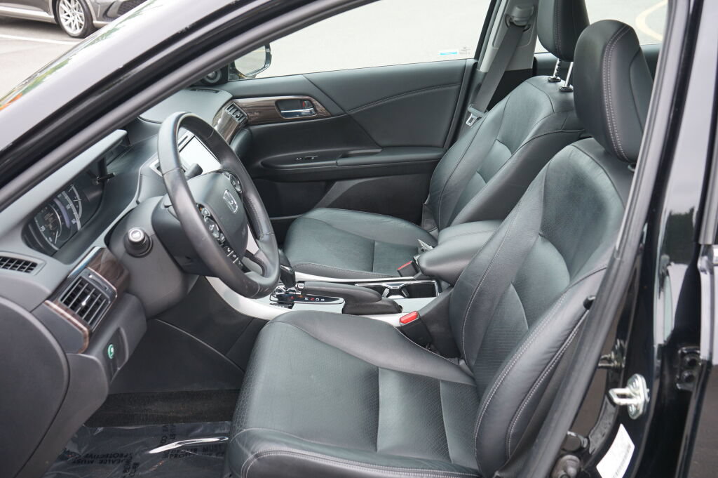 Used 2016 Honda Accord EX-L image 13