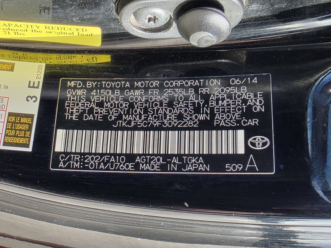 Used 2015 Scion tC FWD image 33