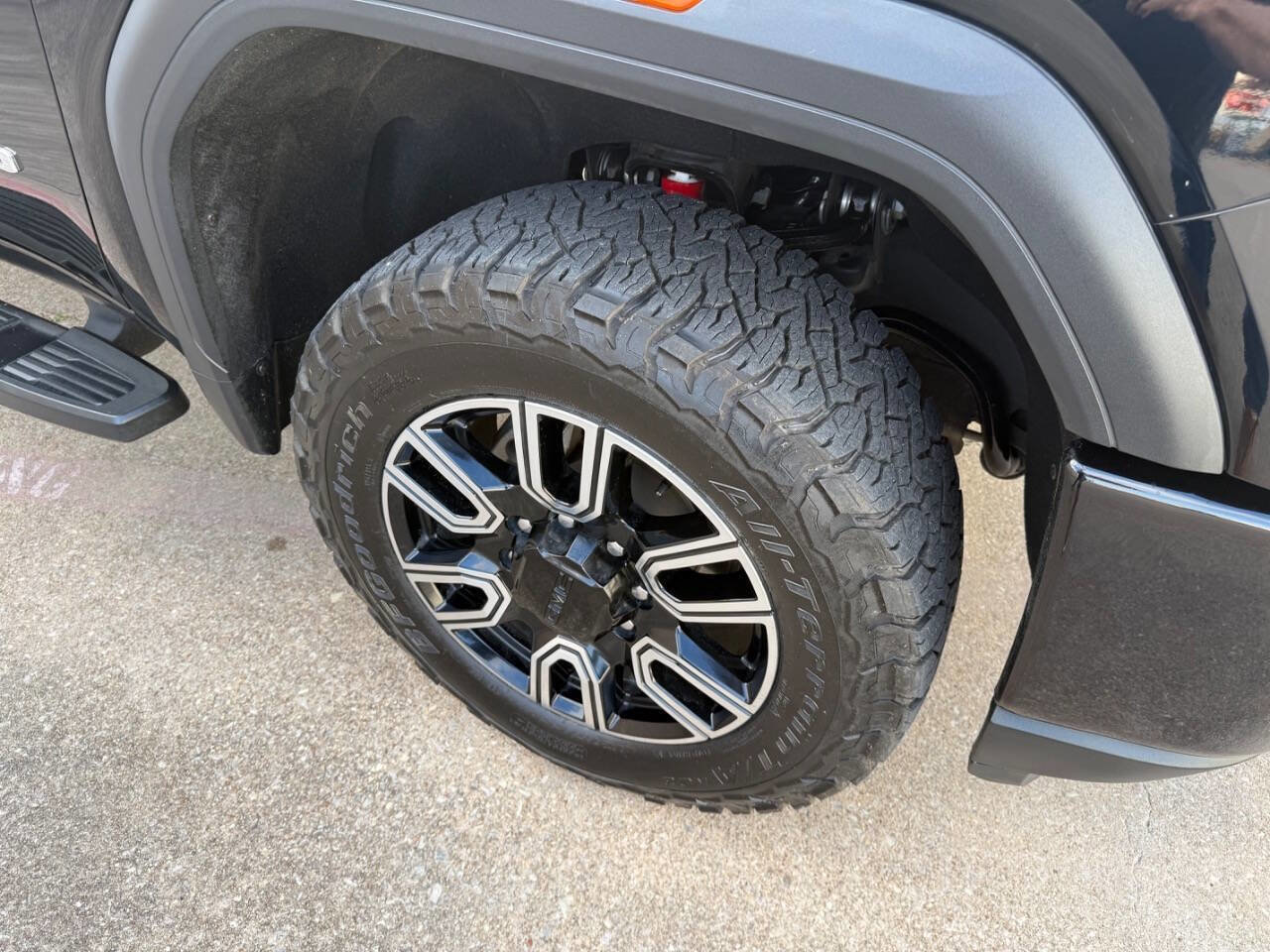 Used 2020 GMC Sierra 2500 AT4 w/ AT4 Premium Package image 39