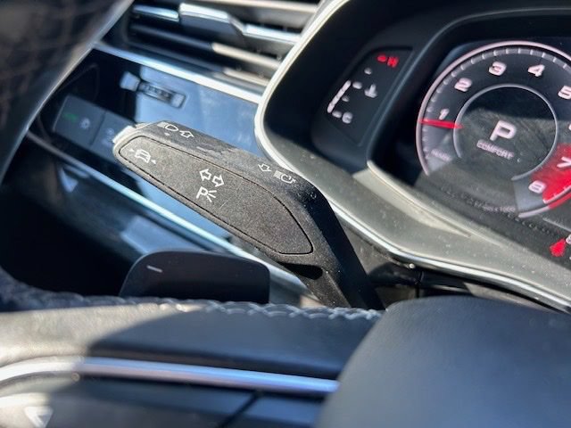 Used 2021 Audi Q8 Premium Plus AWD/4WD image 30