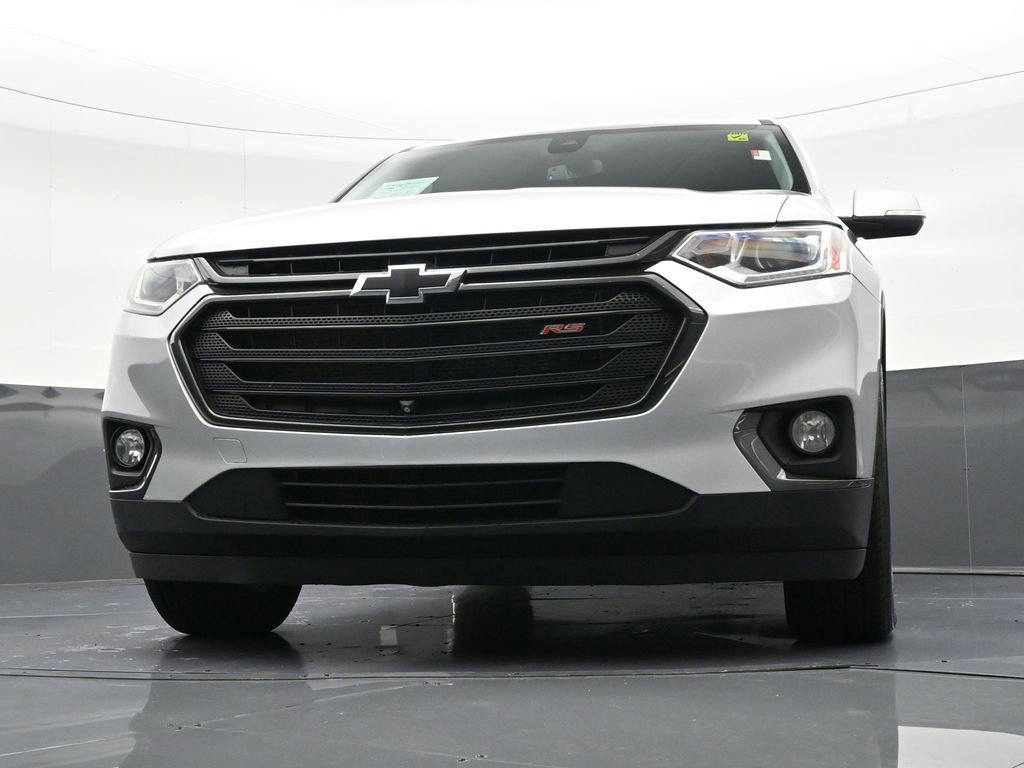 Used 2021 Chevrolet Traverse RS FWD image 32