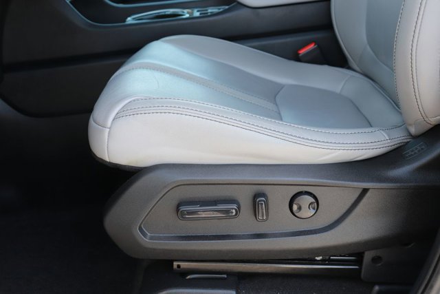 Used 2023 Honda Pilot EX-L image 9