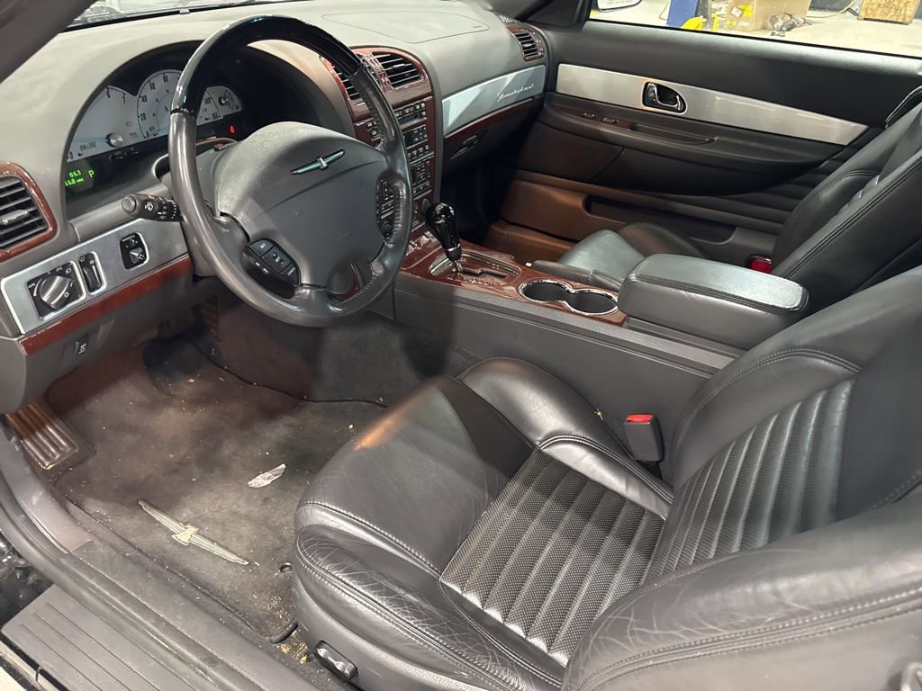 Used 2002 Ford Thunderbird RWD image 10