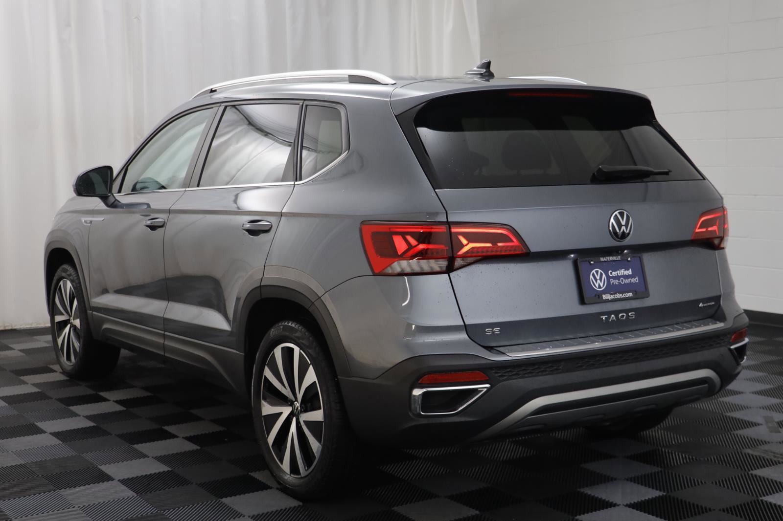 Used 2022 Volkswagen Taos SE image 14