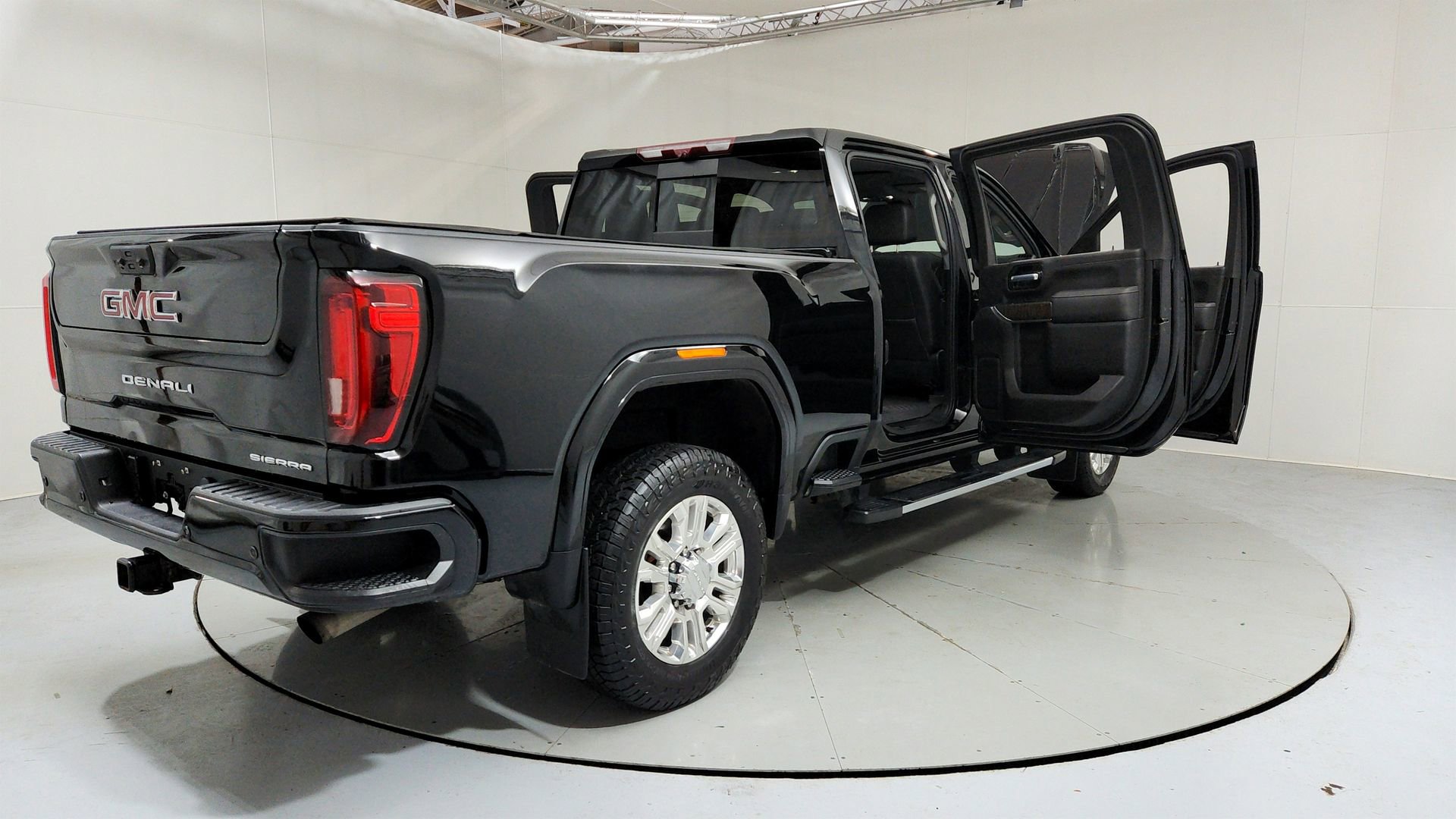 Used 2023 GMC Sierra 2500 Denali w/ Denali Ultimate Package AWD/4WD image 10