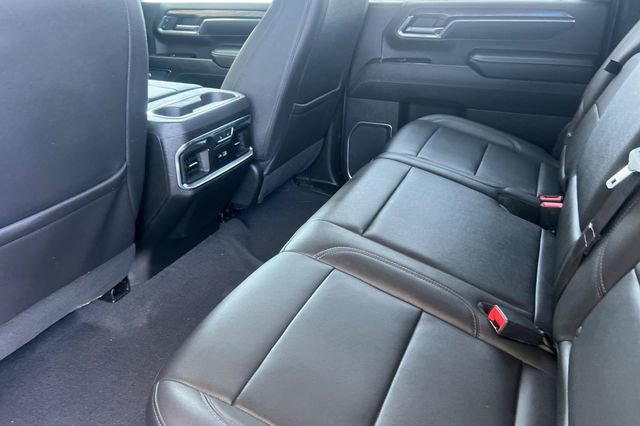 Used 2024 Chevrolet Silverado 2500 LTZ w/ LTZ Convenience Package AWD/4WD image 14