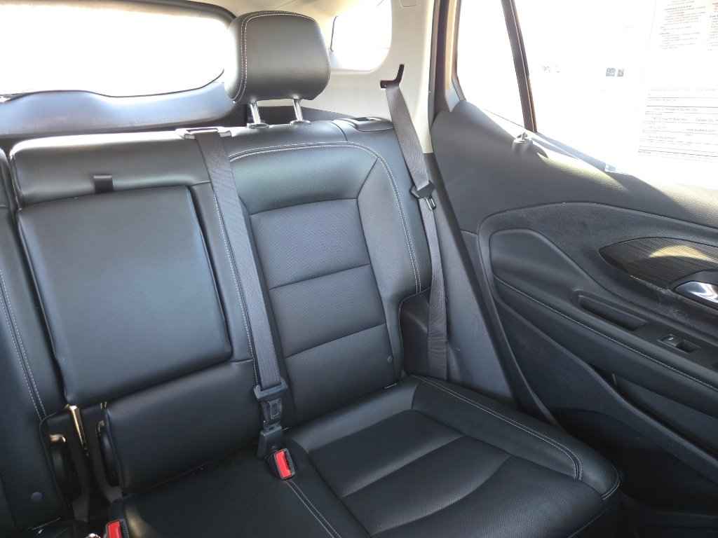 Certified 2024 GMC Terrain SLT image 22