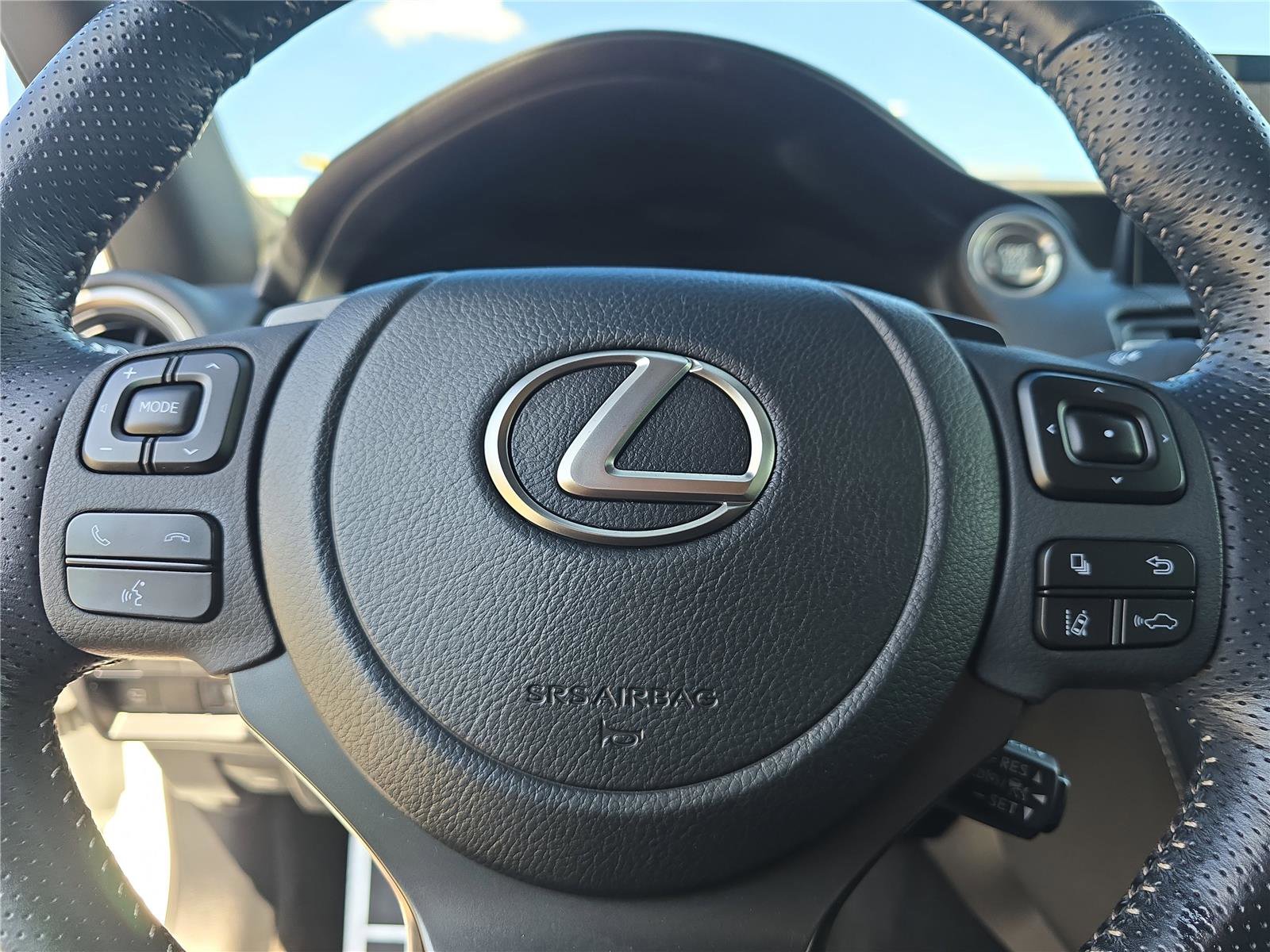 Used 2022 Lexus IS 350 F Sport image 21
