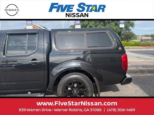 Used 2020 Nissan Frontier SV w/ Midnight Edition Floor Mats RWD image 2