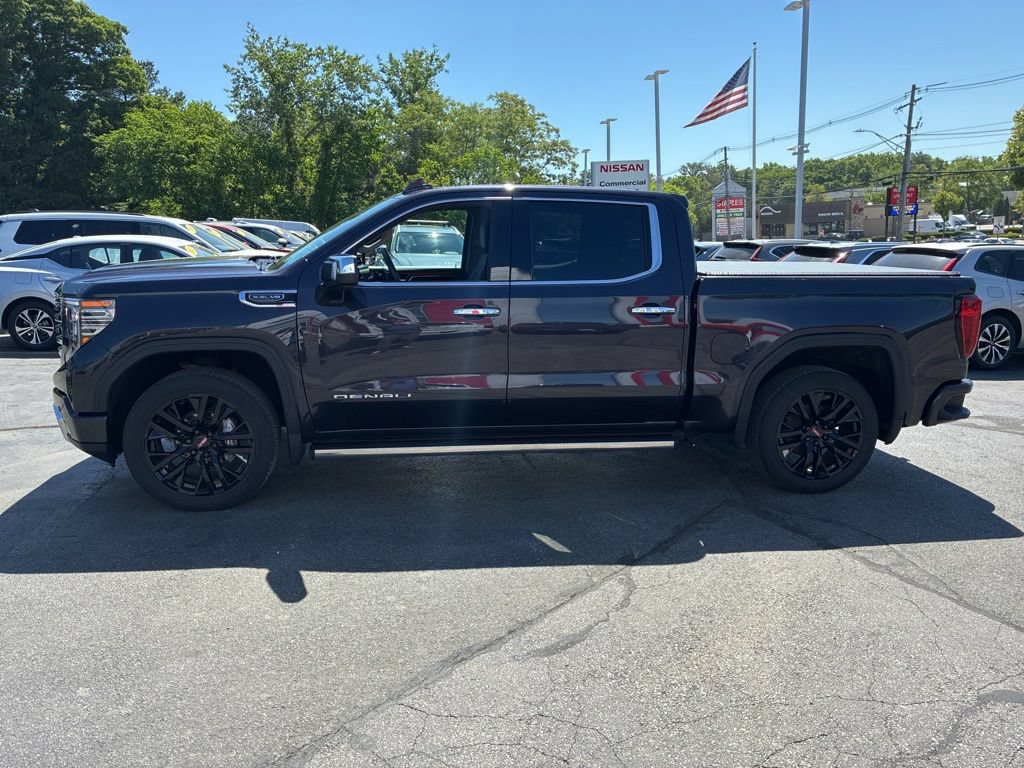 Used 2022 GMC Sierra 1500 Denali AWD/4WD image 4