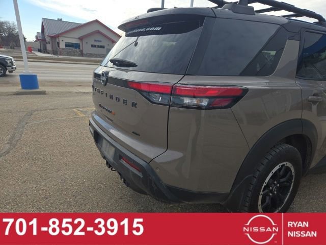 Used 2024 Nissan Pathfinder Rock Creek image 11