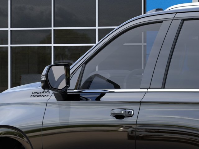 New 2026 Chevrolet Tahoe High Country AWD/4WD image 12