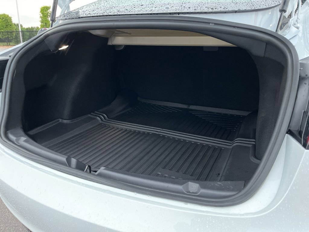 Used 2020 Tesla Model 3 Long Range AWD/4WD image 9