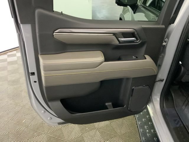 Used 2024 Chevrolet Silverado 1500 ZR2 w/ Technology Package AWD/4WD image 31
