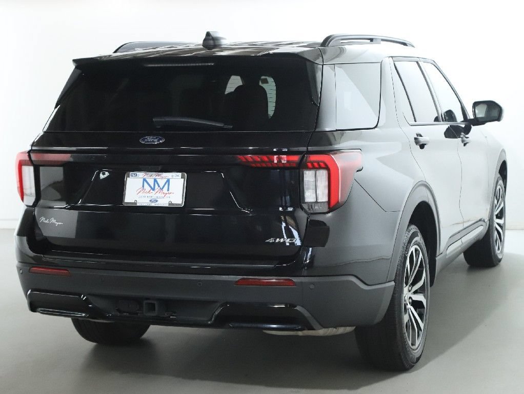 Used 2025 Ford Explorer ST-Line AWD/4WD image 49