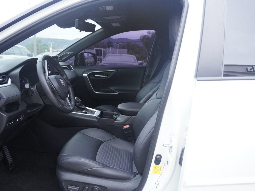 Used 2021 Toyota RAV4 XSE AWD/4WD image 20