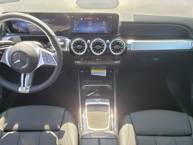 New 2026 Mercedes-Benz GLB 250 4MATIC image 18