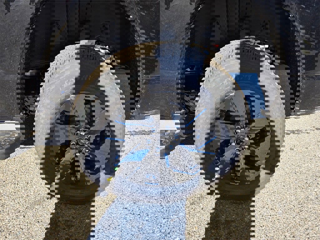 New 2025 Ford F150 Lightning Flash image 9