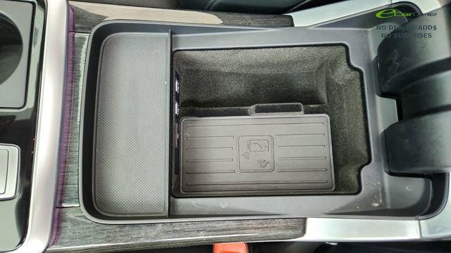 Used 2020 Audi Q8 Prestige w/ Prestige Package image 53