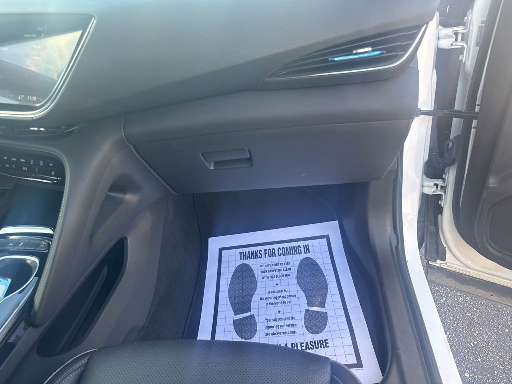 Used 2023 Buick Envision Essence image 14