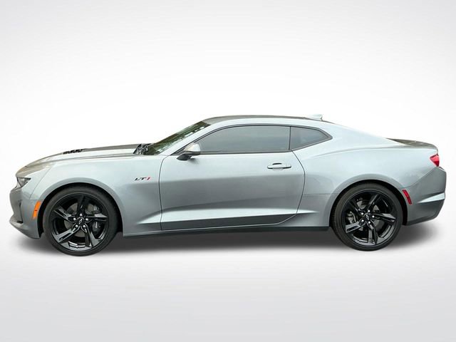 Used 2021 Chevrolet Camaro LT w/ Technology Package image 3