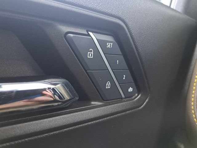 Used 2024 Chevrolet Colorado ZR2 w/ ZR2 Convenience Package III AWD/4WD image 24