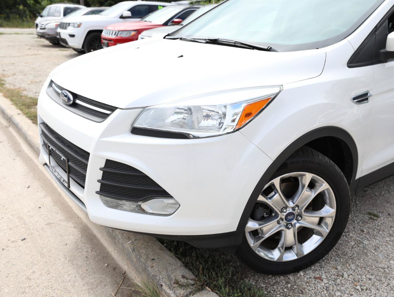 Used 2013 Ford Escape SE AWD/4WD image 2