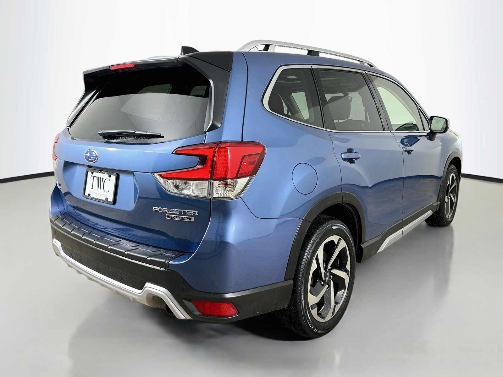 Used 2024 Subaru Forester Touring AWD/4WD image 5