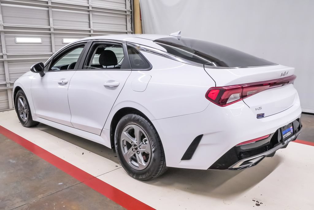Used 2023 Kia K5 LXS FWD image 8