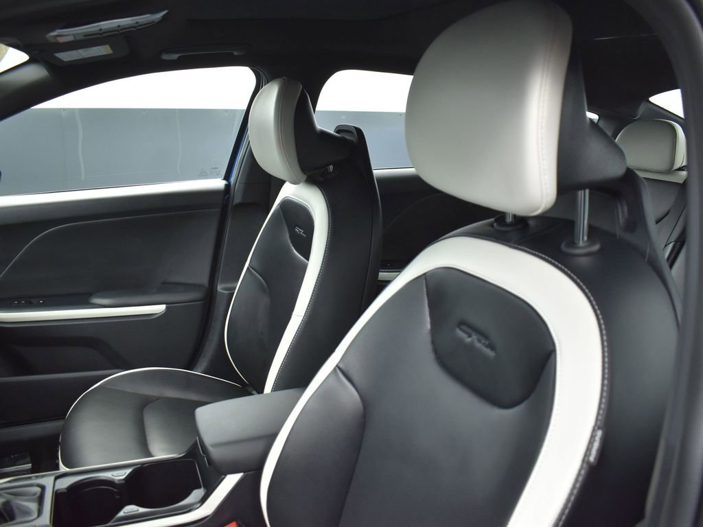 Certified 2025 Kia K4 GT-Line w/ GT-Line Premium Package image 15
