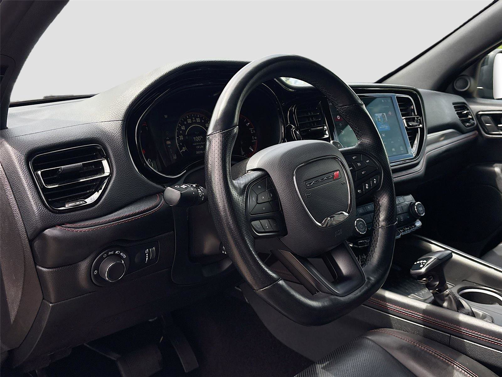 Used 2025 Dodge Durango GT AWD/4WD image 9