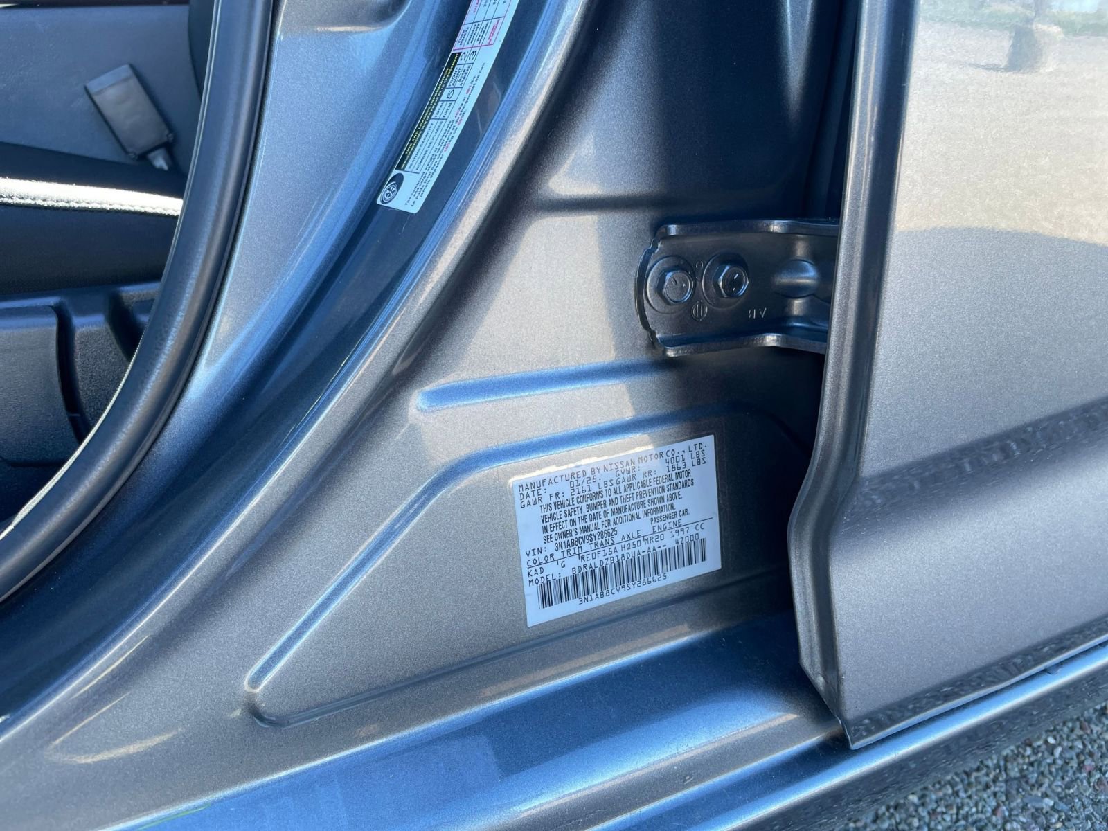 Used 2025 Nissan Sentra SV image 28