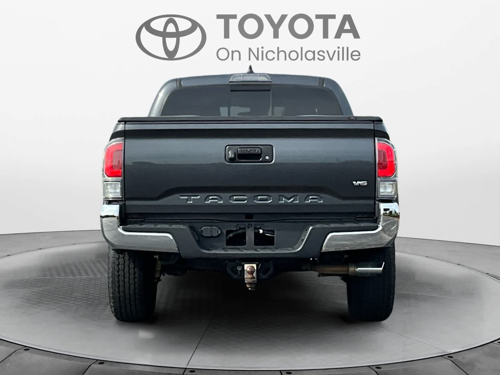 Used 2020 Toyota Tacoma 4x4 Double Cab image 4
