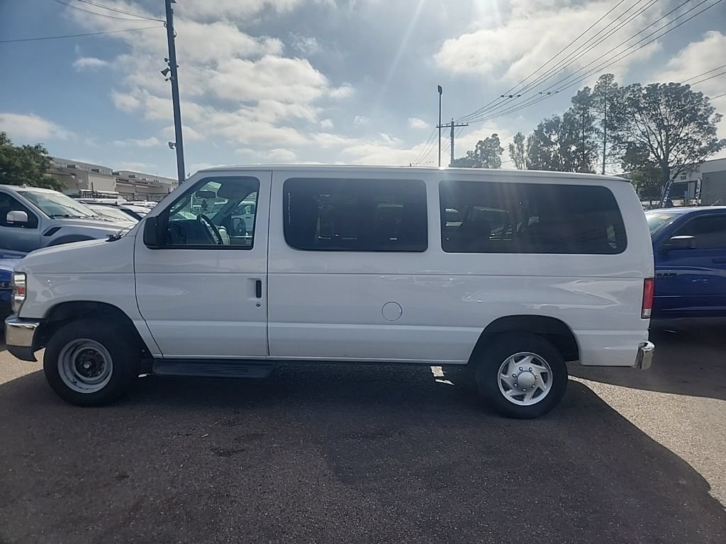 Used 2013 Ford E-350 and Econoline 350 XLT RWD image 10