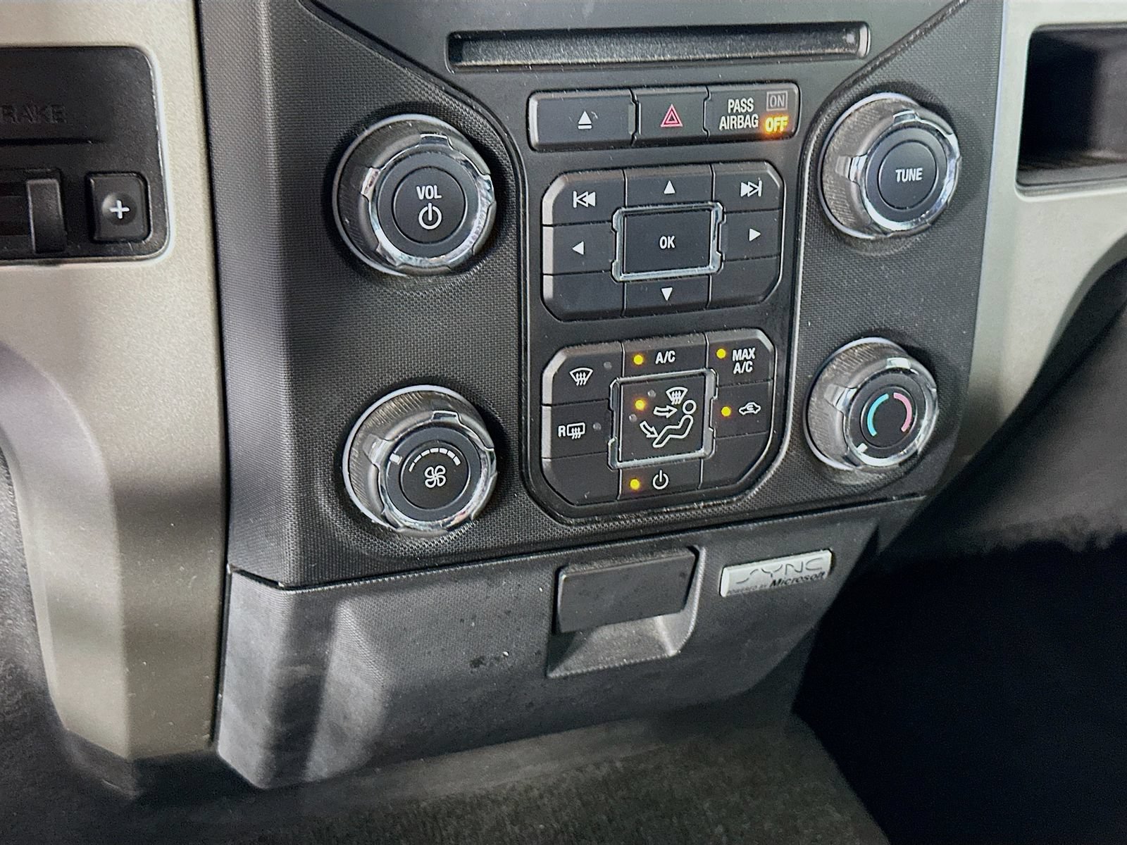 Used 2014 Ford F150 XLT w/ Equipment Group 302A Luxury RWD image 15