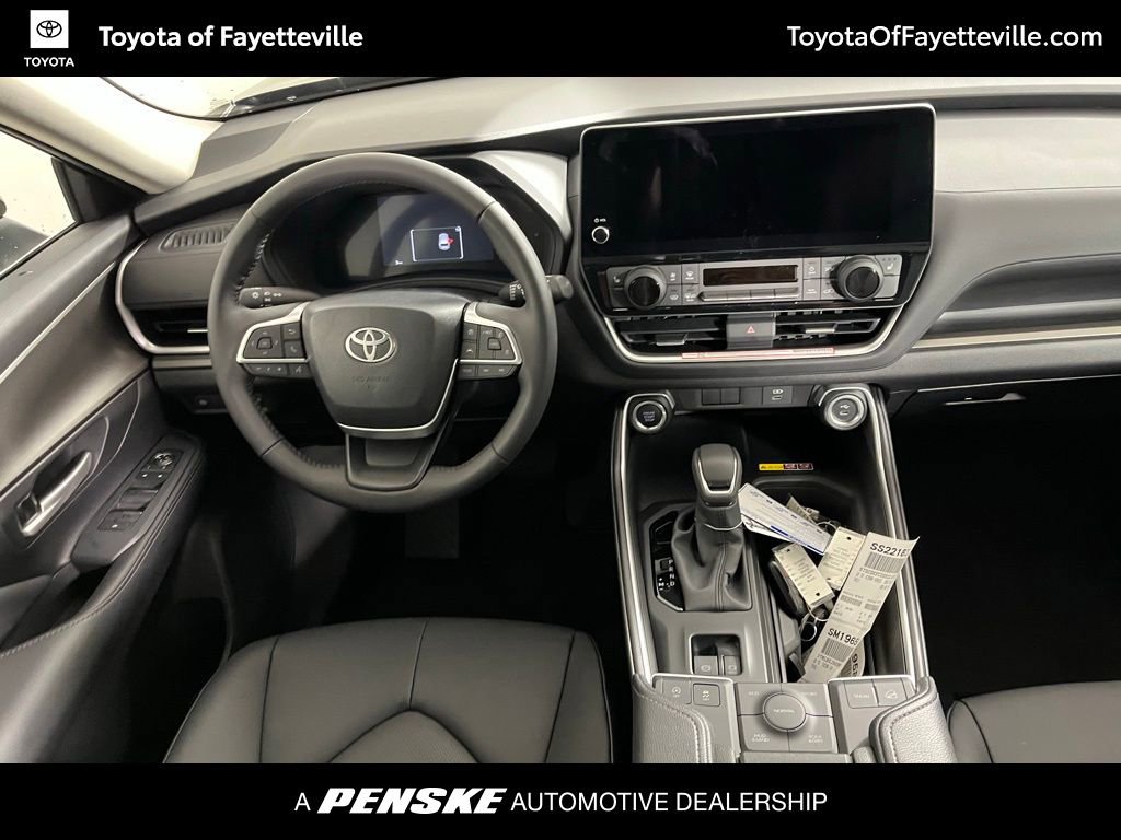 New 2026 Toyota Grand Highlander XLE image 14