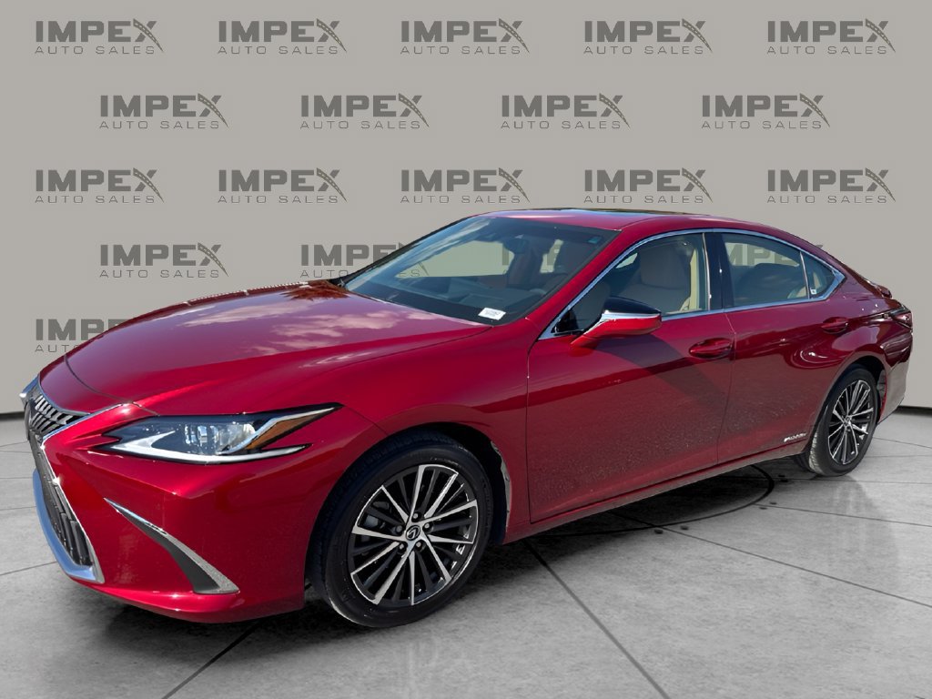 Used 2022 Lexus ES 300h w/ Premium Package