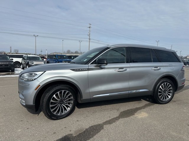 Used 2023 Lincoln Aviator Reserve w/ Equipment Group 201A image 27