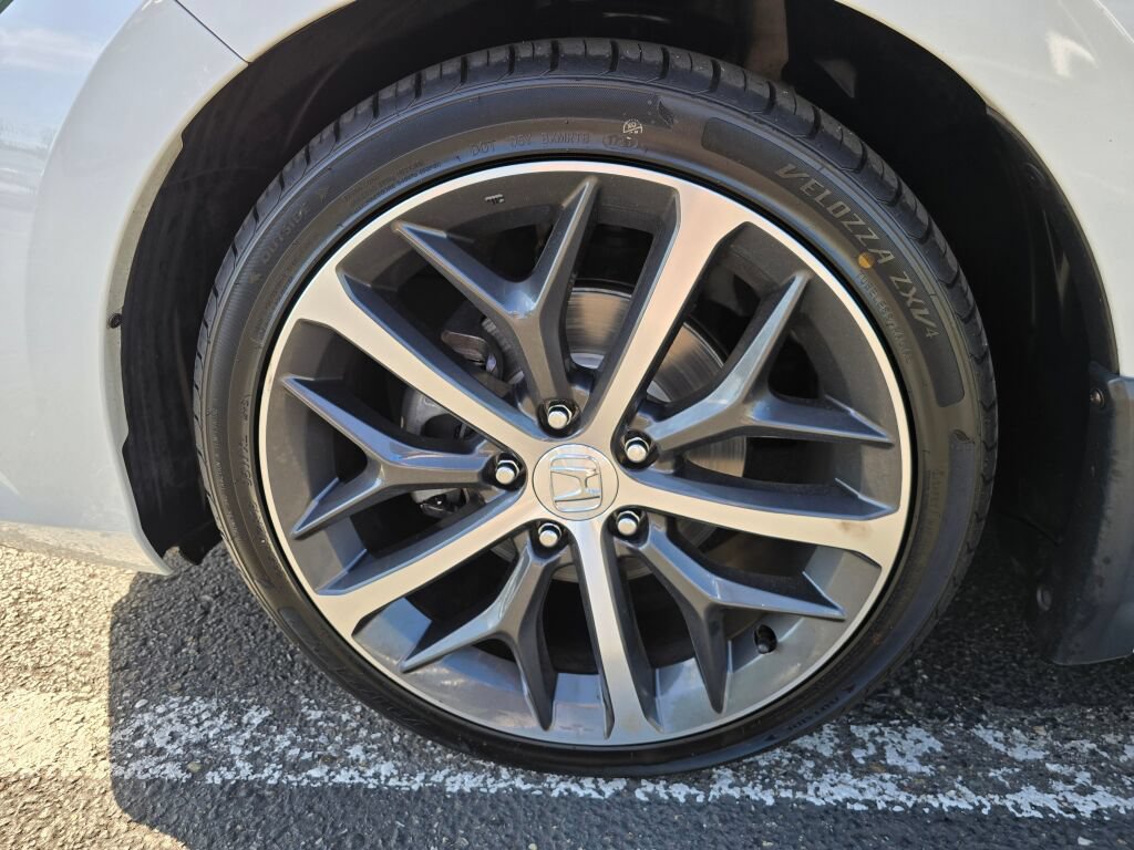 Used 2022 Honda Civic Touring image 10