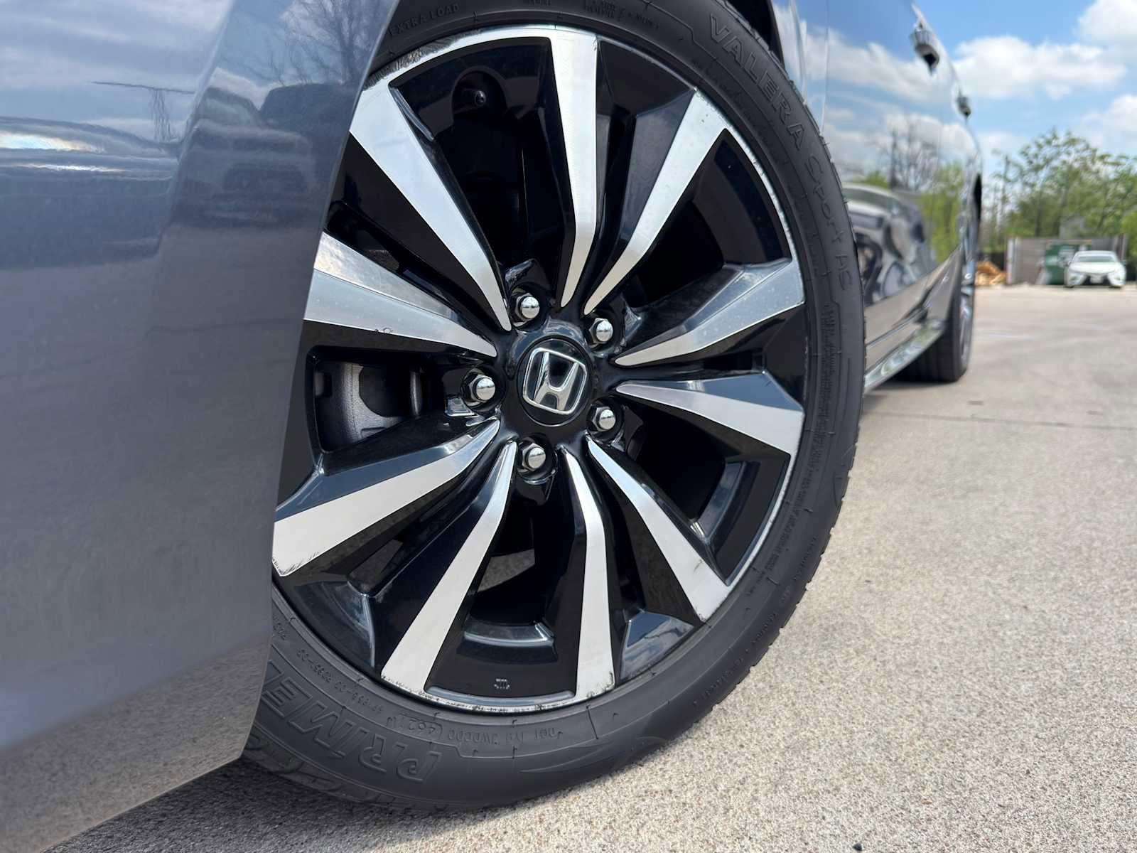 Used 2022 Honda Civic EX image 3