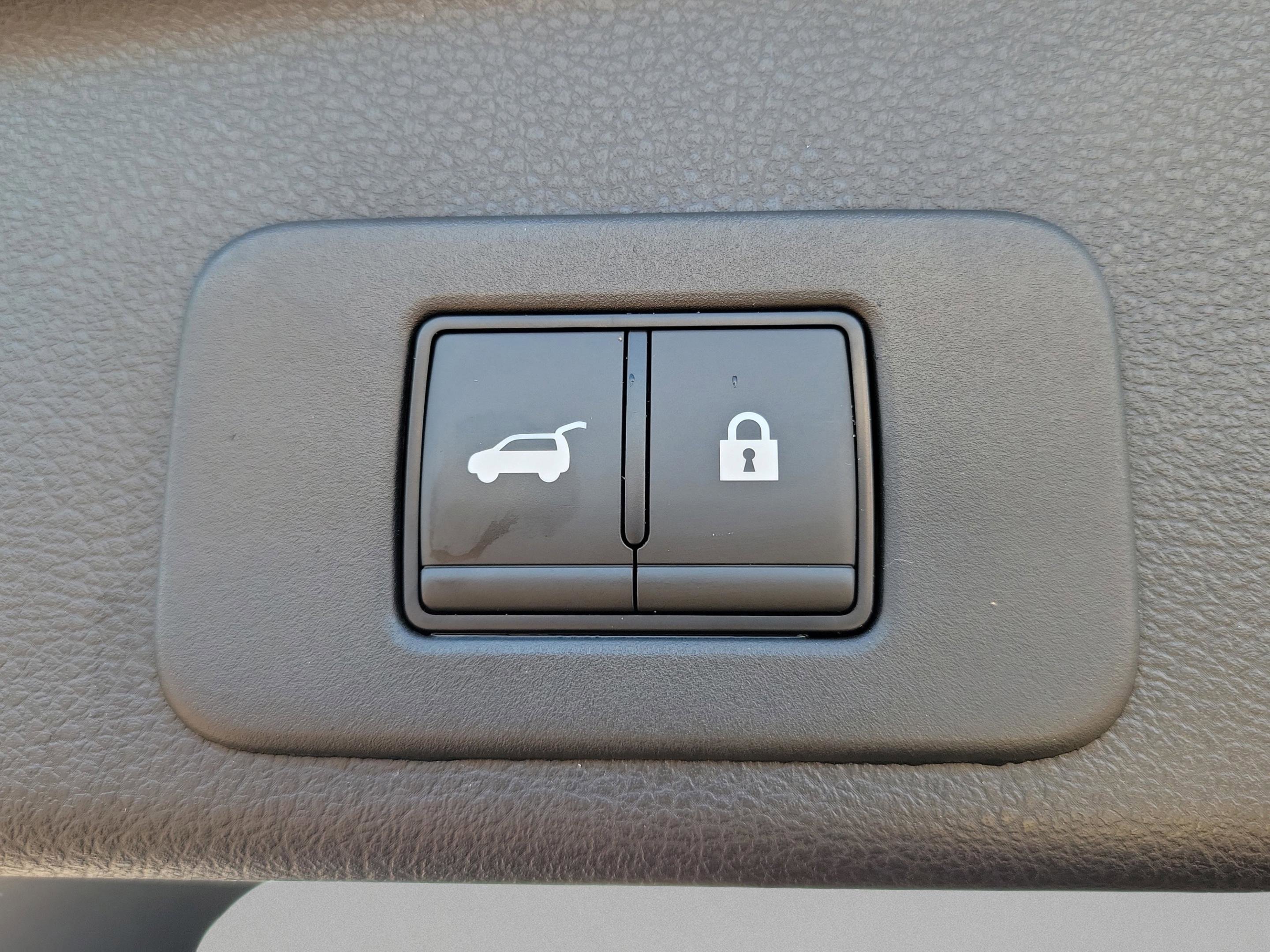 Certified 2025 Nissan Murano Platinum w/ Cargo Package image 9