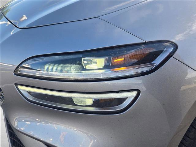 Used 2025 Genesis G70 2.5T image 9