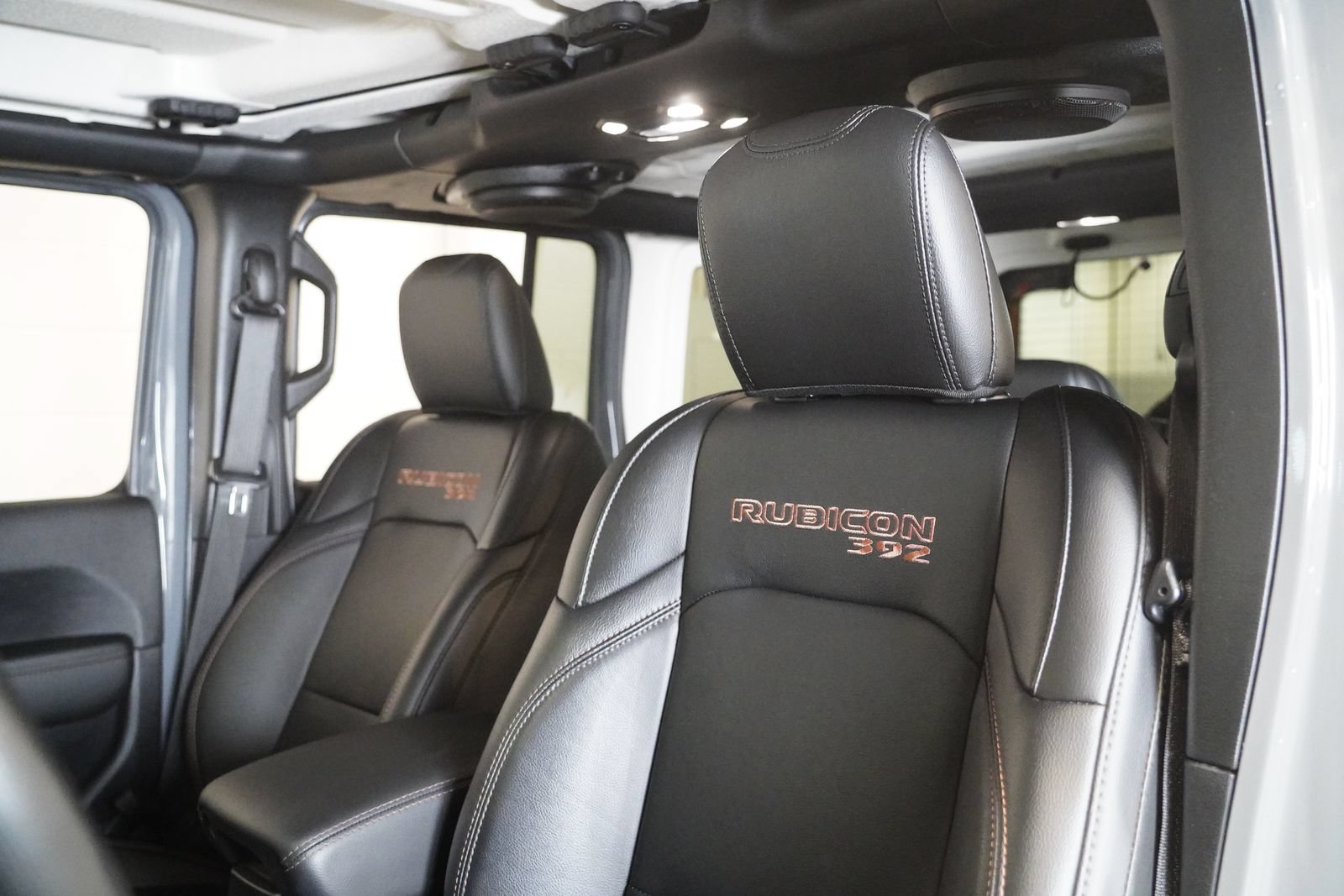 Used 2023 Jeep Wrangler Unlimited Rubicon 392 w/ Xtreme Recon 35" Tire Package AWD/4WD image 12
